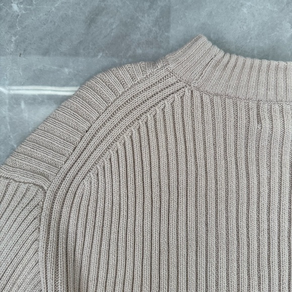 Women’s H&M Long Sleeve Ribbed Knit Crew Neck Sweater Cotton Blend Size Medium - Picture 11 of 15